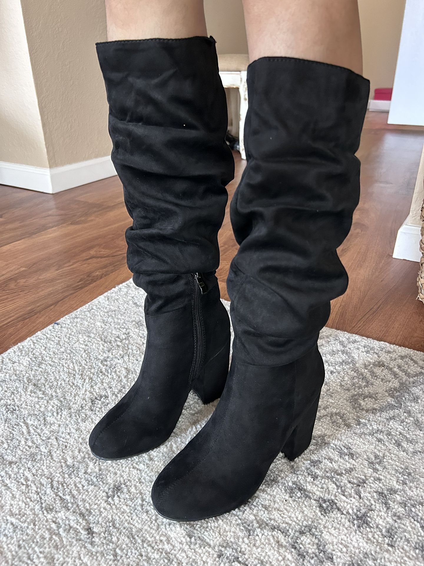 Black Woman Boots