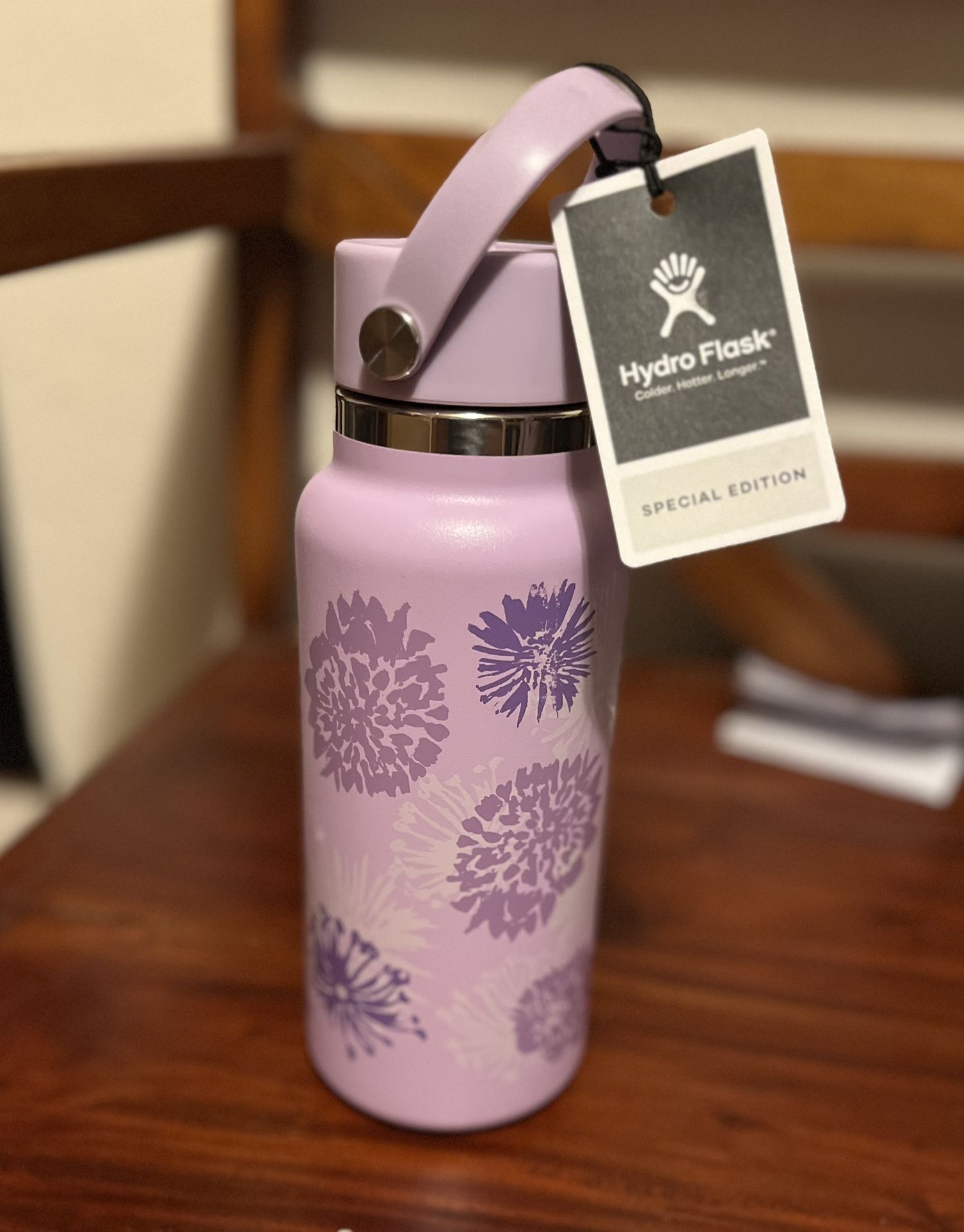 Brand New 32oz Hydro Flask