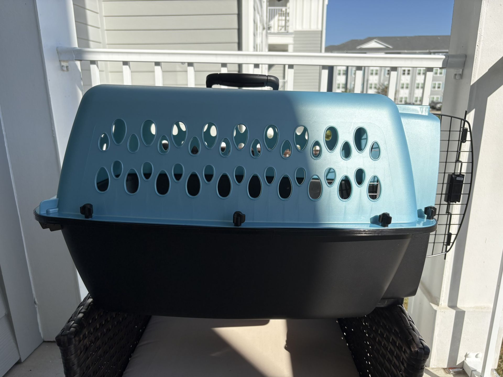 Pet paw kennel 24inches