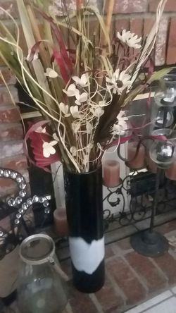Vase,with flowers and lights 25 firm