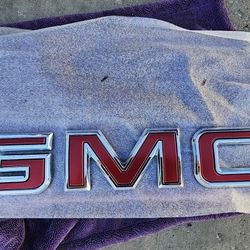 GMC Emblem Badging 