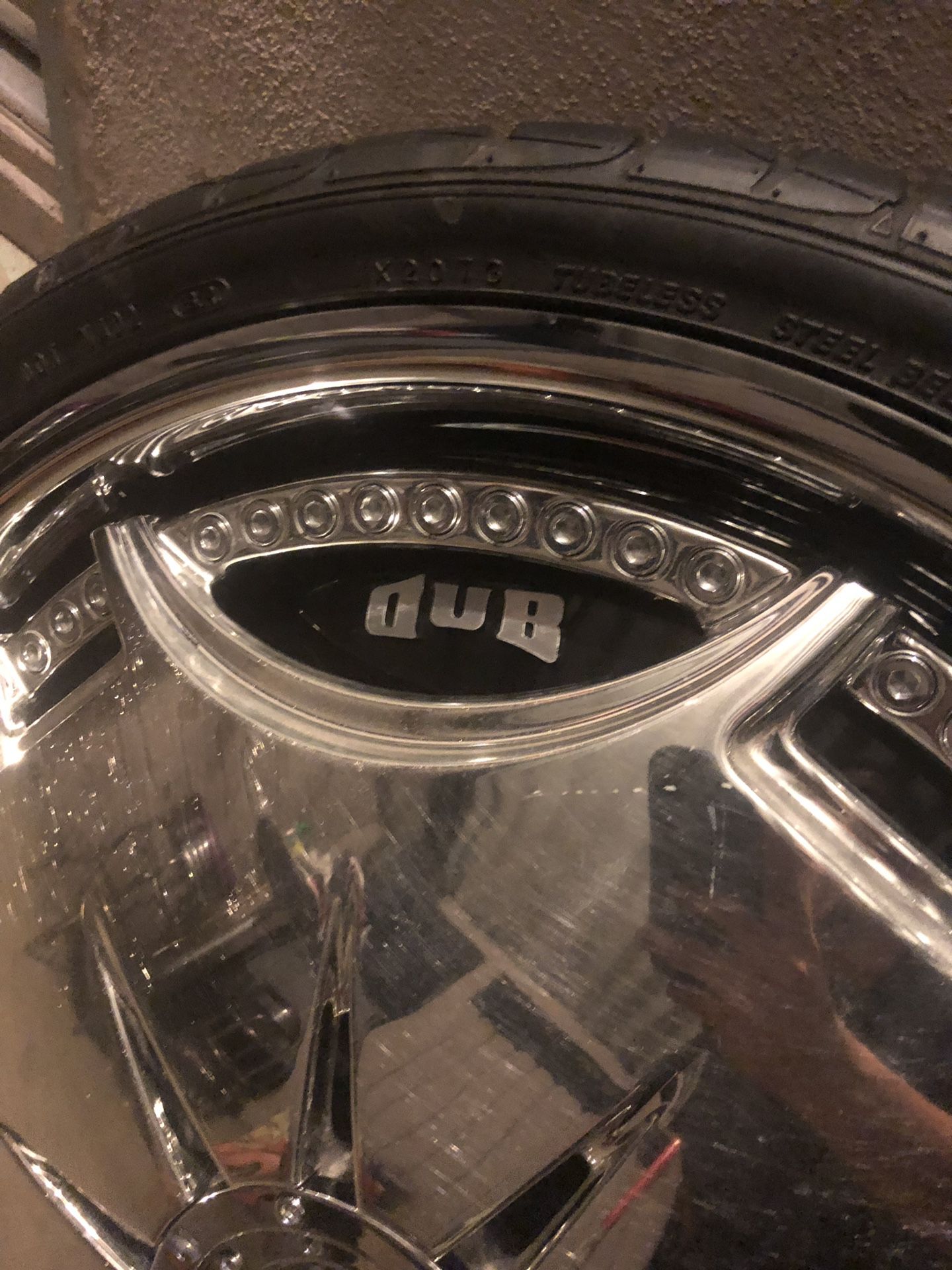 22 inch dub rims floaters for Sale in Carmichael, CA - OfferUp