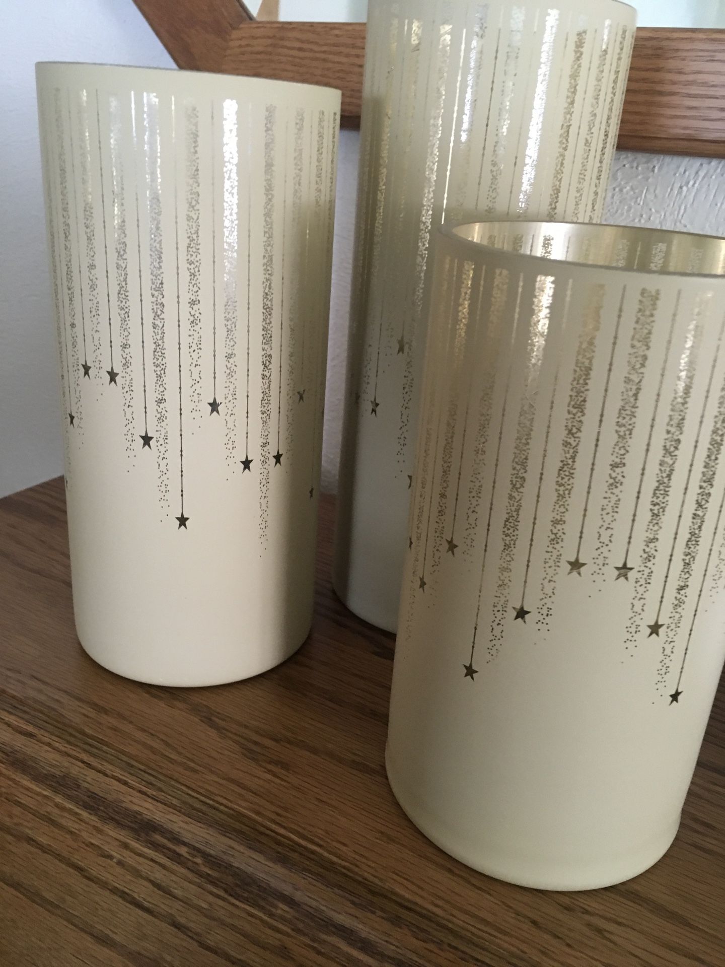 Starry Night with Fairy Lights / Ivory Color Glass