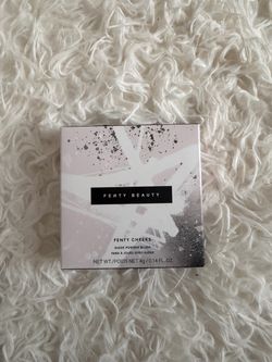 Fenty Beauty Fenty Cheeks Suede Powder Blush