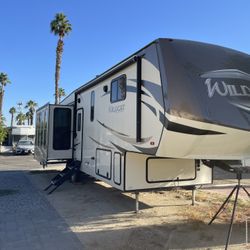 2018 Forest River Wildcat 32WB