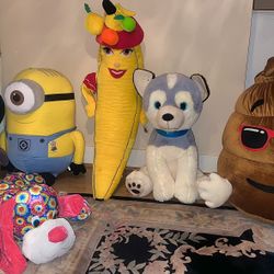 Jumbo Plush Toy Collection