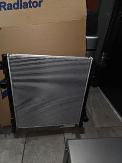 Brand new radiator for 2008 Jeep Liberty limited 3.7