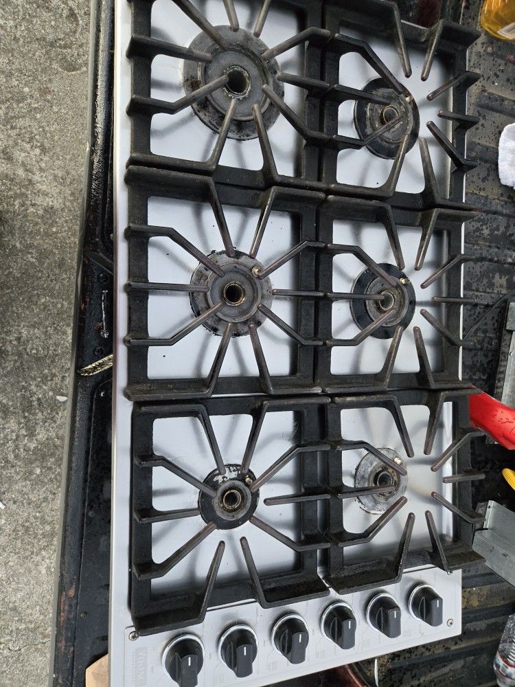 VIKING 5 BURNER GAS COOK TOP