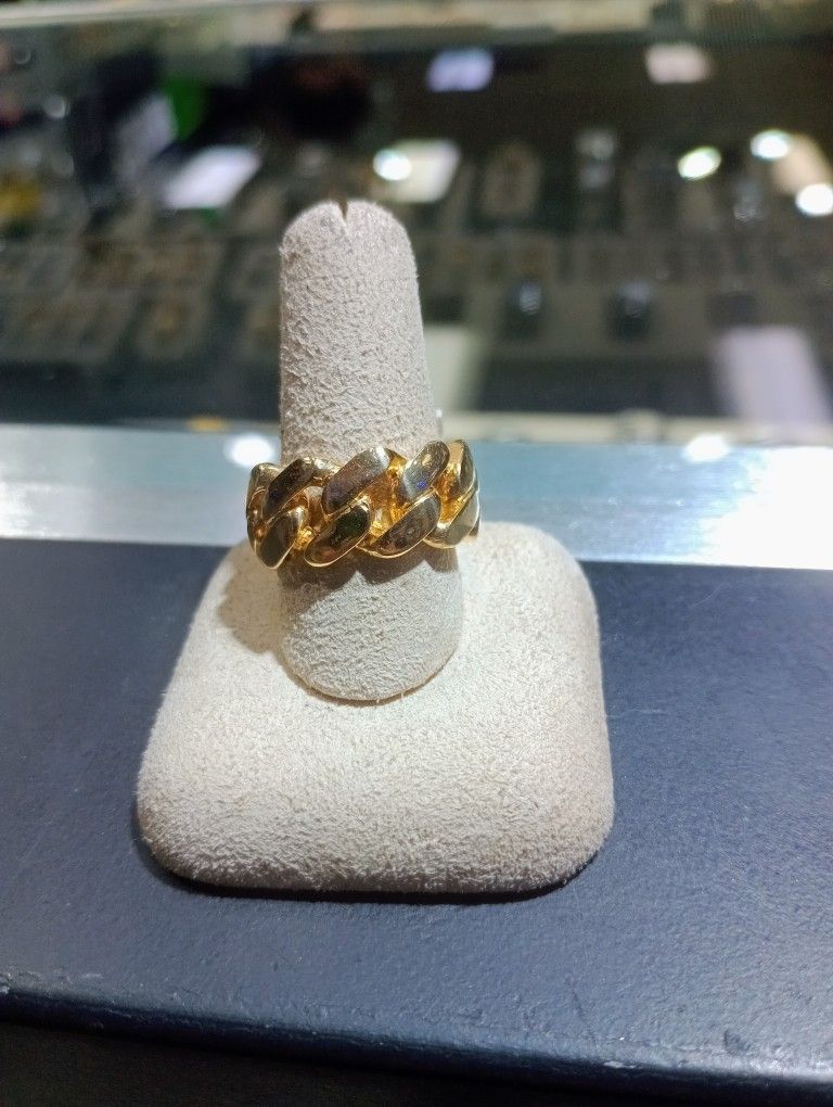 Ring