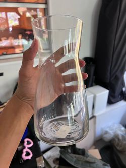 10 carafes