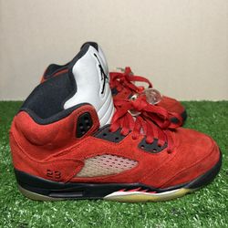 Air Jordan Retro 5 “raging Bull” 🔴