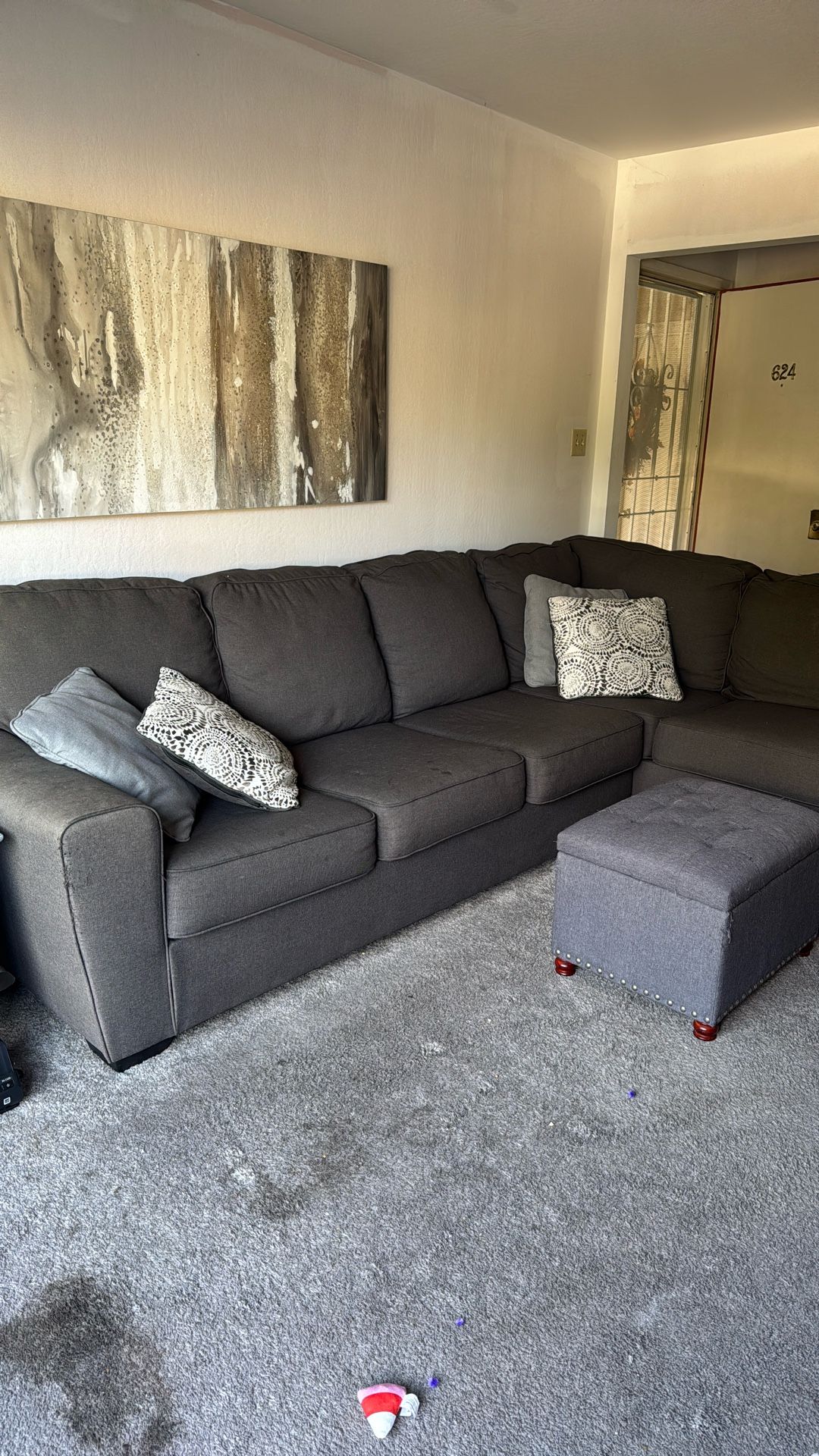 L Shaped Couch With Ottoman
