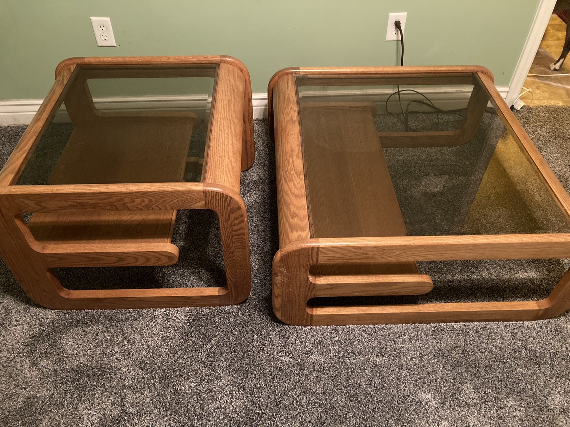 Wood Tables With Glass Tops 