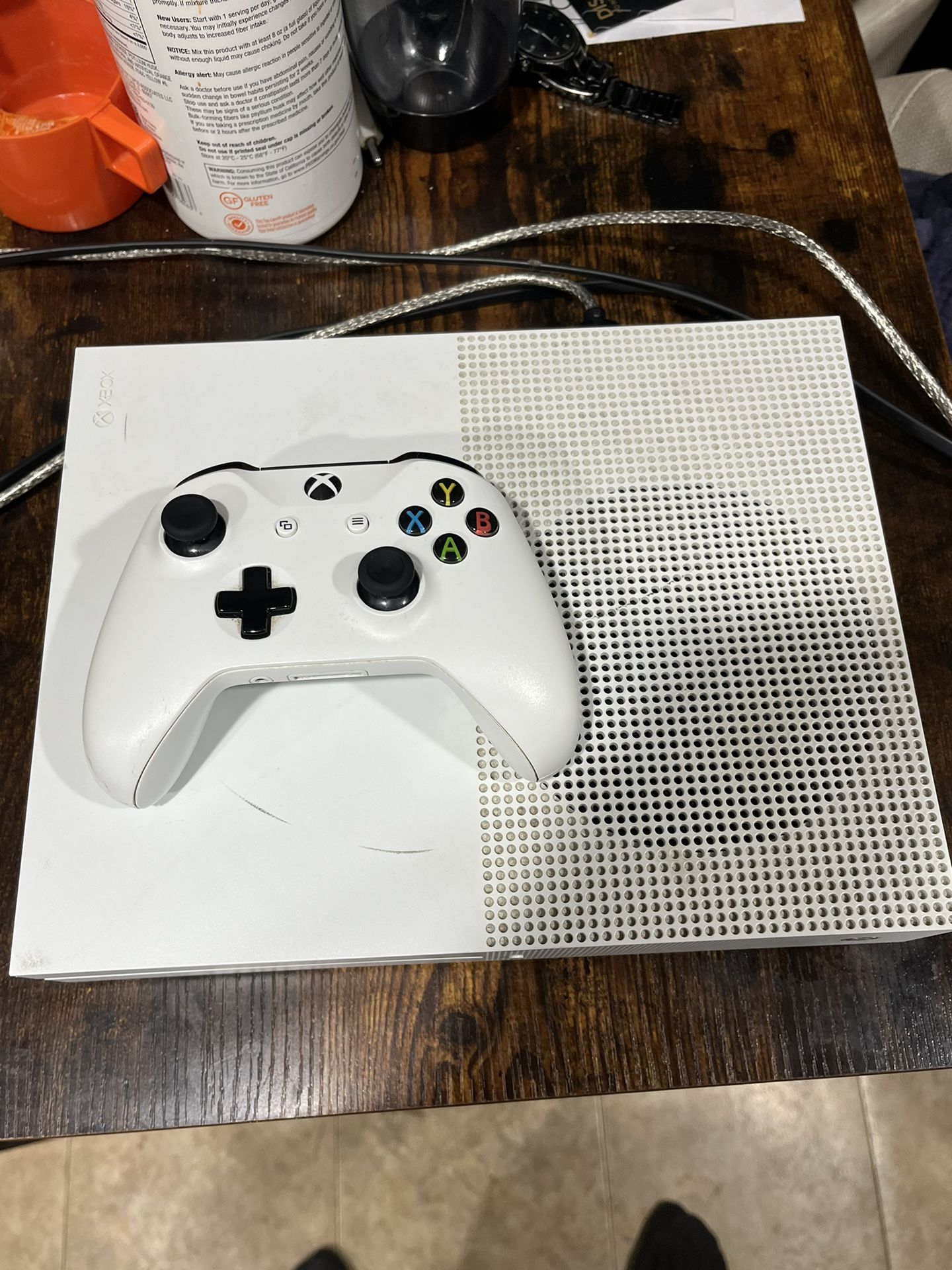 Xbox One S