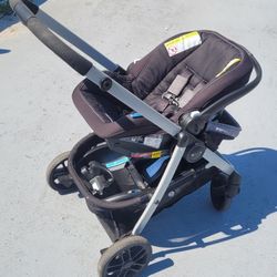 Graco Adjustable Baby Stroller Carriage - 3 In 1 - Car Booster, Car Seat, Carriage - Snugride 35 Lite Dlx