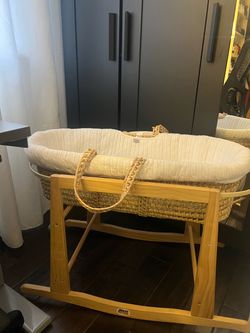 Bassinet basket rocker