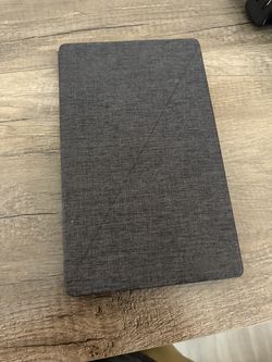 Amazon Fire HD 10 Tablet – 9th Generation with Case