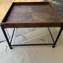 Kate & Laurel Farmhouse Coffee Table 