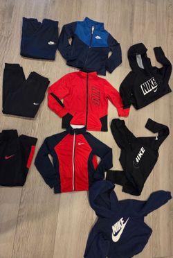 Kits activities Nike's close sz 6-7