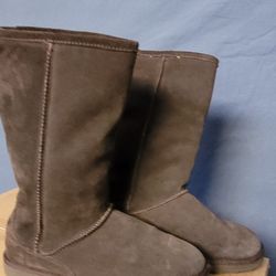 Girls Brown Boots, Size 3