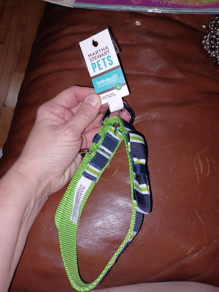 NEW--Martha Stewart Dog Collar Size L