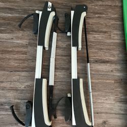 Thule Surfboard / SUP Taxi XT