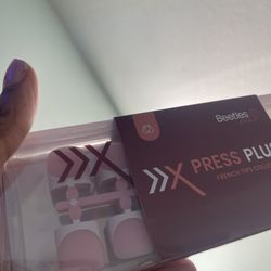 5 pairs of toe press on