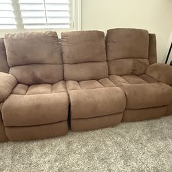 Recliner sofa