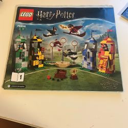 LEGO Harry Potter- Quidditch Match