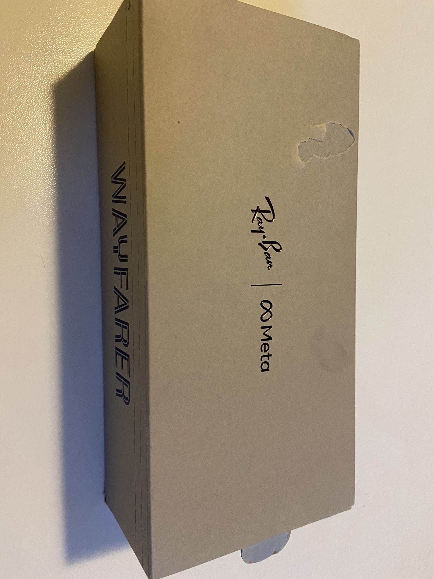 Meta Ray Ban Black Frame With LENSES Green new in box .