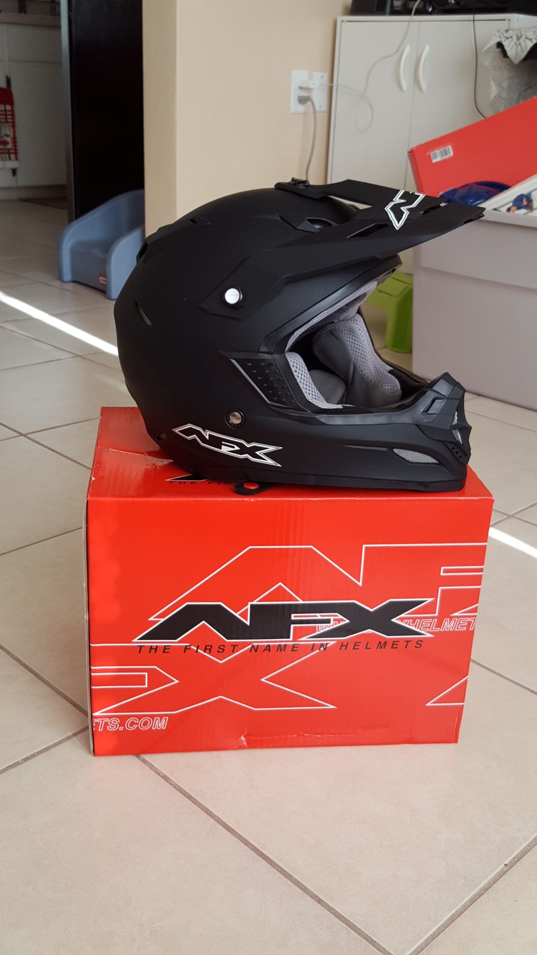 AFX FX-19 Helmet flat blk medium