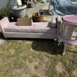 Pink Couch With Storage Inside 
