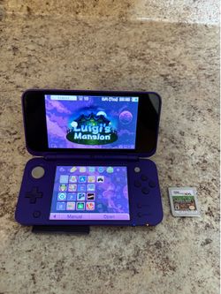 Nintendo 2DS XL Purple & Silver w/ Charger