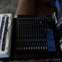 Yamaha MG16XU mixer