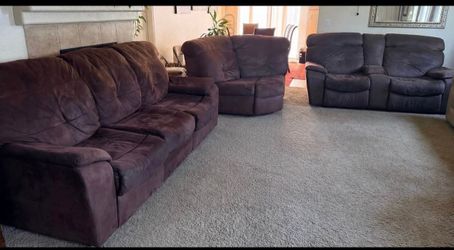 FREE - Couch Set 3-Piece for Sale