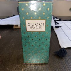 Gucci Menoire 