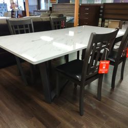 New Dinning Set Table With 4 Chairs