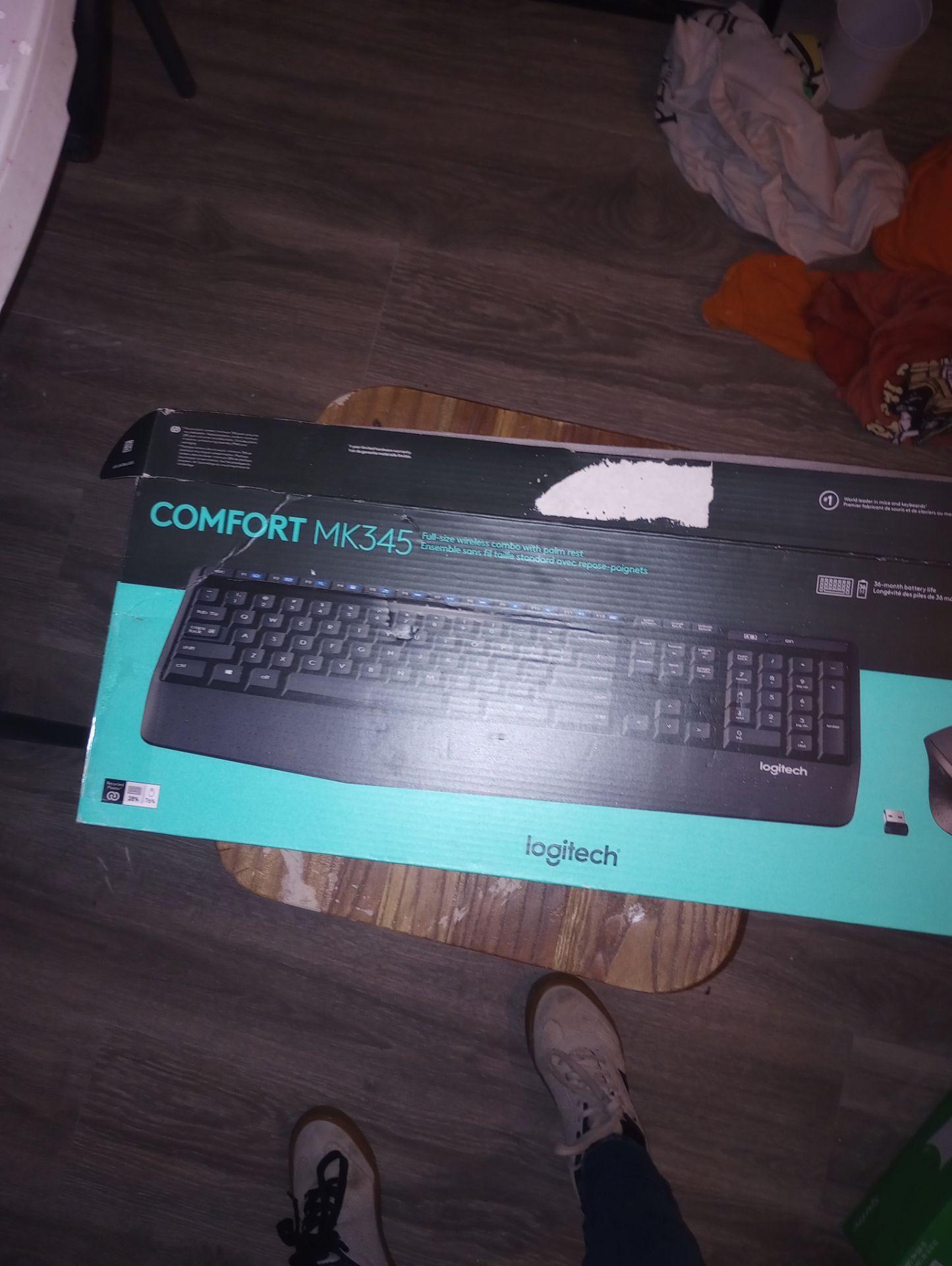 Computer wireless keyboard