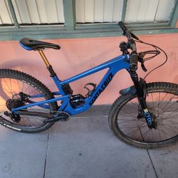 2020 Santa Cruz Hightower Carbon Full Suspension Mountain Bike 
