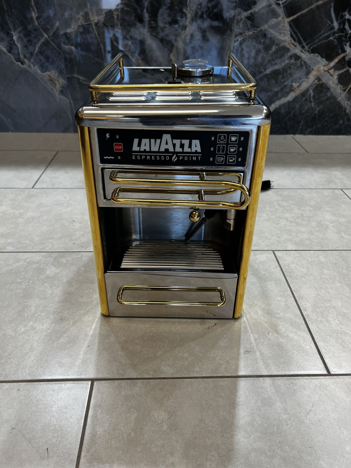 Lavazza Espresso Point Matinee Cappuccino Coffee Espresso Machine 2895 cups