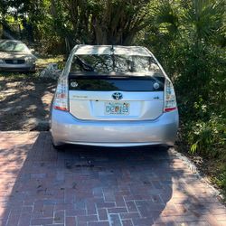 2011 Toyota Prius  _ Sale For Parts 