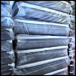 NEW QUEEN-SIZE PILLOW TOP MATTRESS & BOX SPRING ‐ 2PC