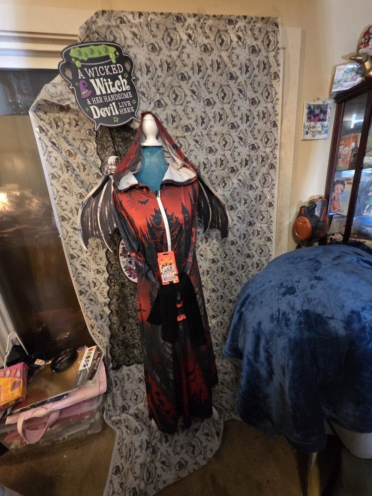 Vampire Costume