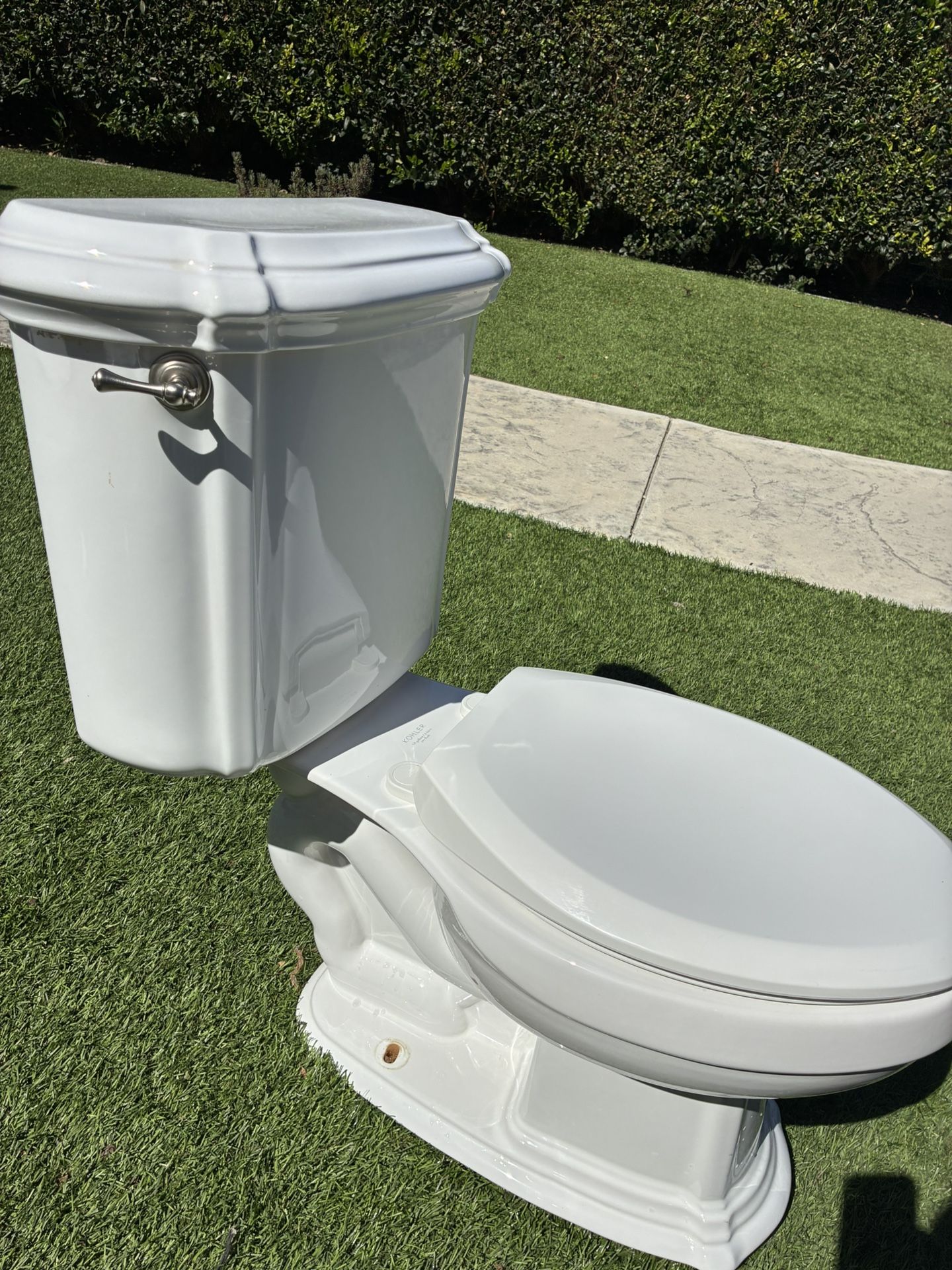 3 Very Nice Expensive Toilets From A Very Nice House Remodel.