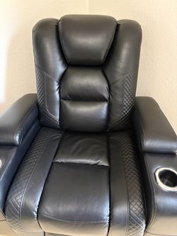LIKE NEW! Troy Black Micro Power Reclining Sofa with individual chair recliner