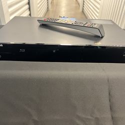 Samsung Blu-ray Player – Full HD 1080p w/ Remote
