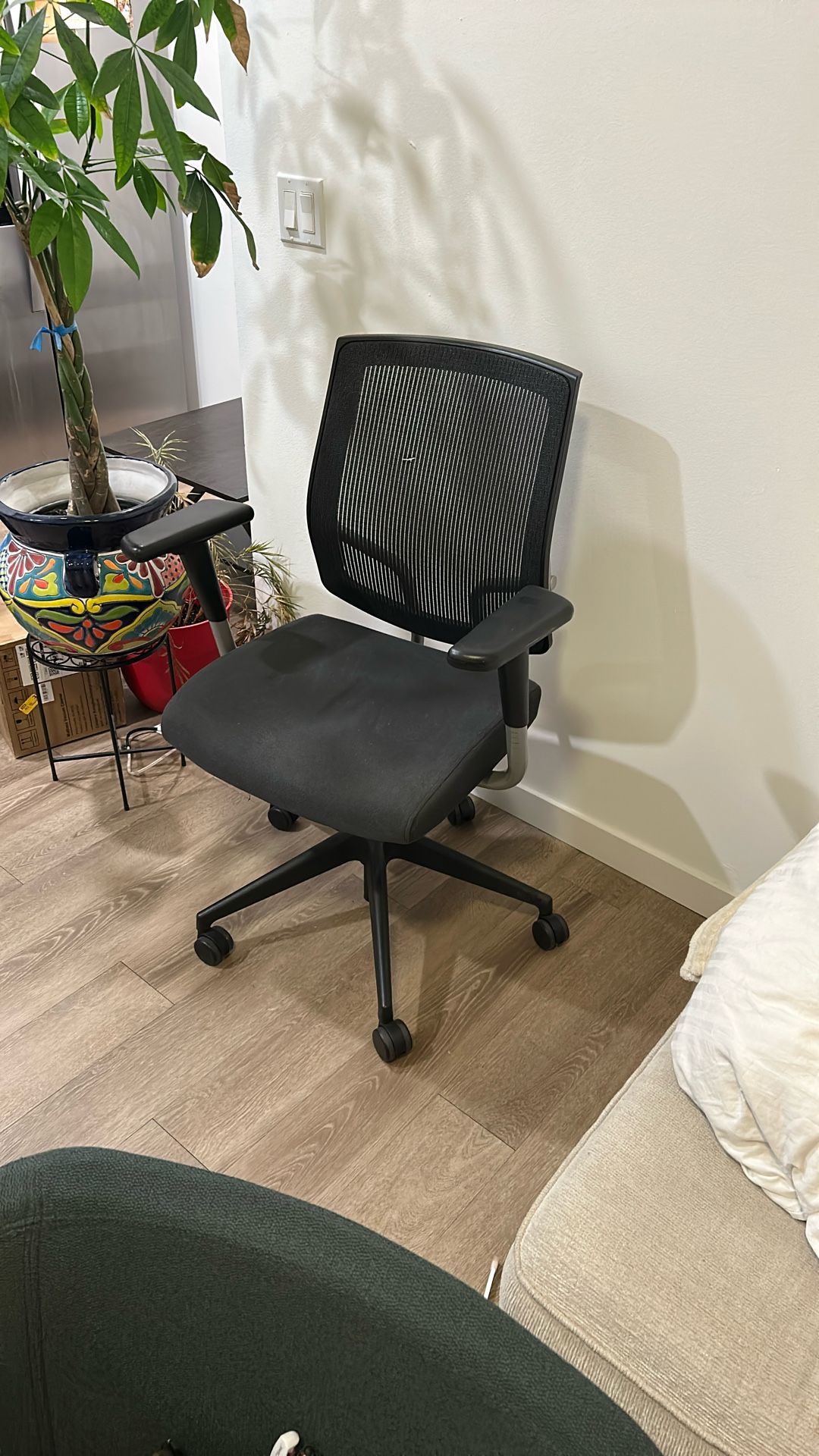 Ergonomic Office Chair