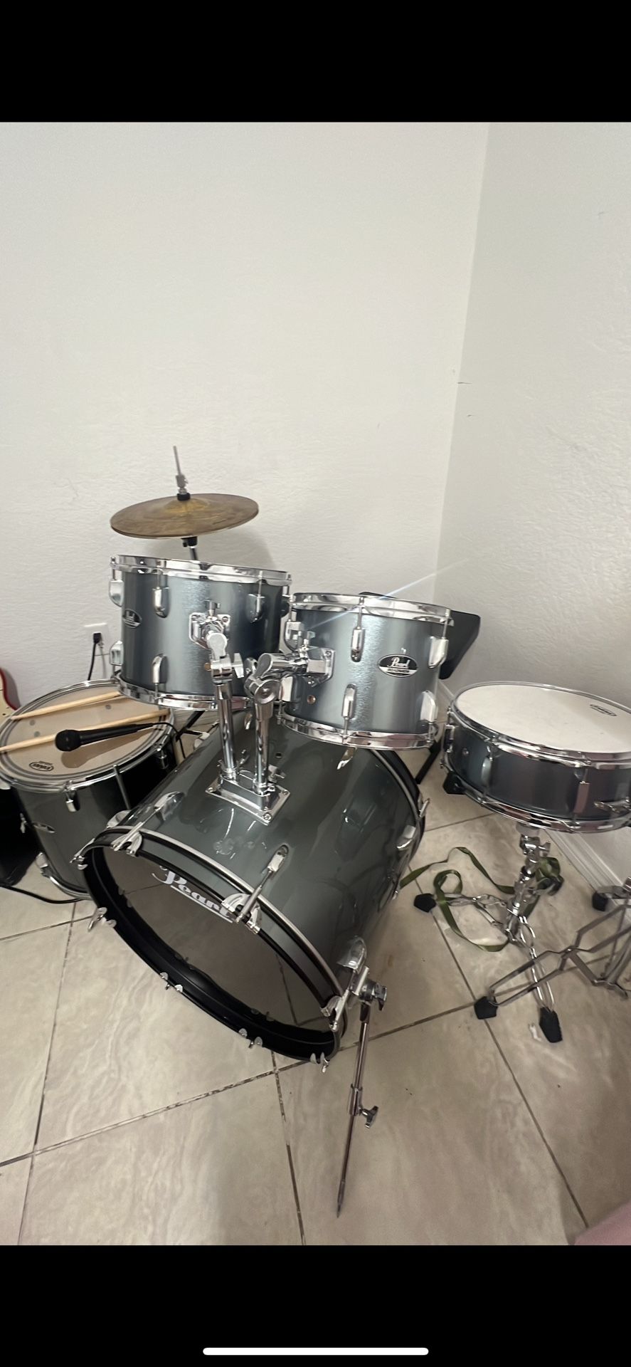 Drum set