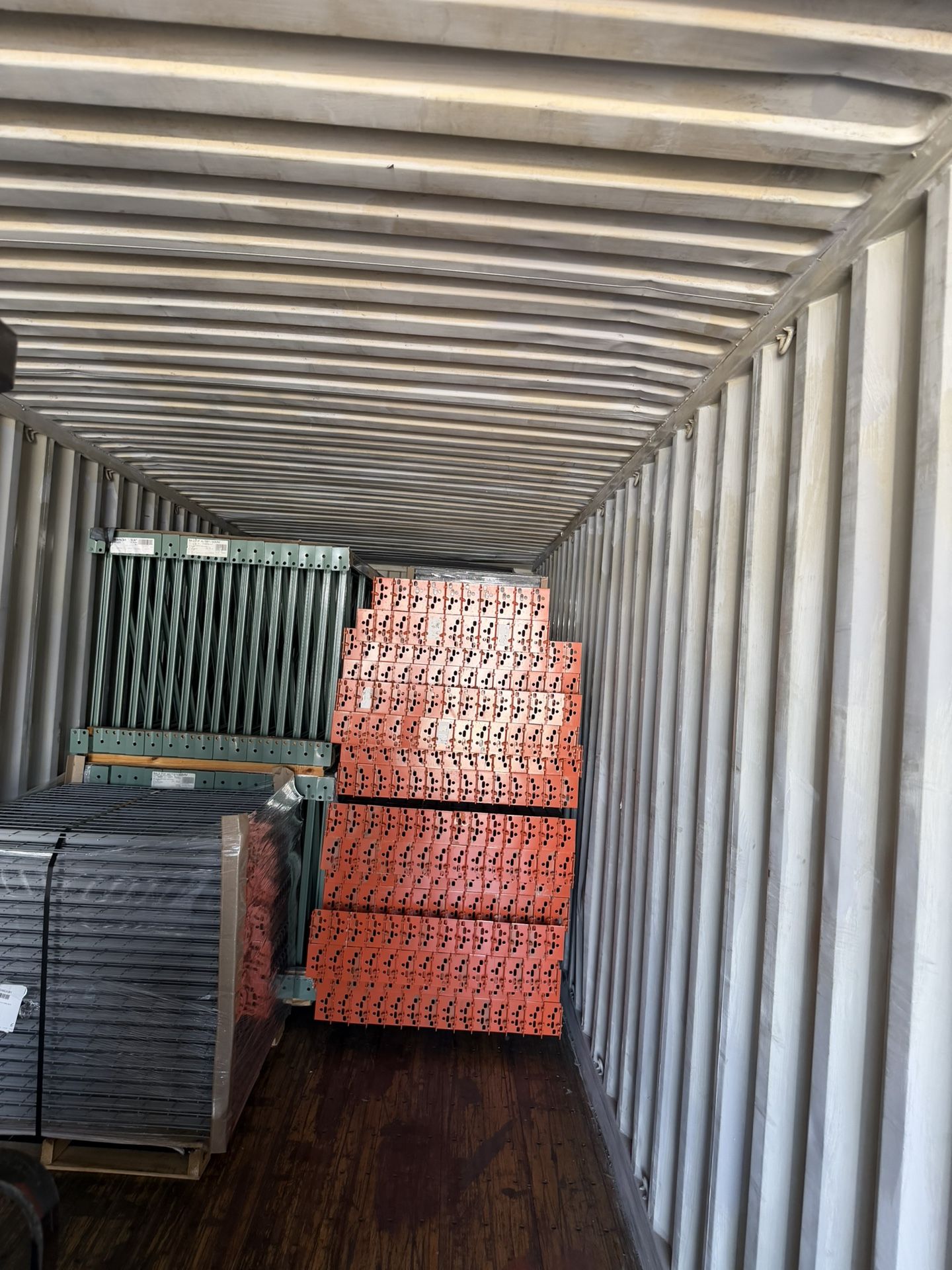 Pallet Rack Exporting Beams Uprights Wire Deck Teardrop Style