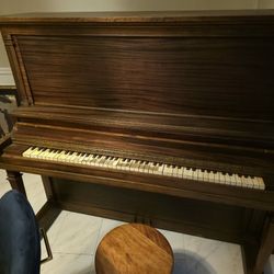 Antique Piano